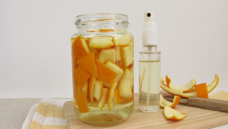Naranjas: así es como se usa la cáscara con vinagre