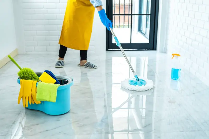 Suelos limpios: ¡se acabaron los detergentes! ¡Solución súper fragante y barata! – Mis Consejos Jardinería