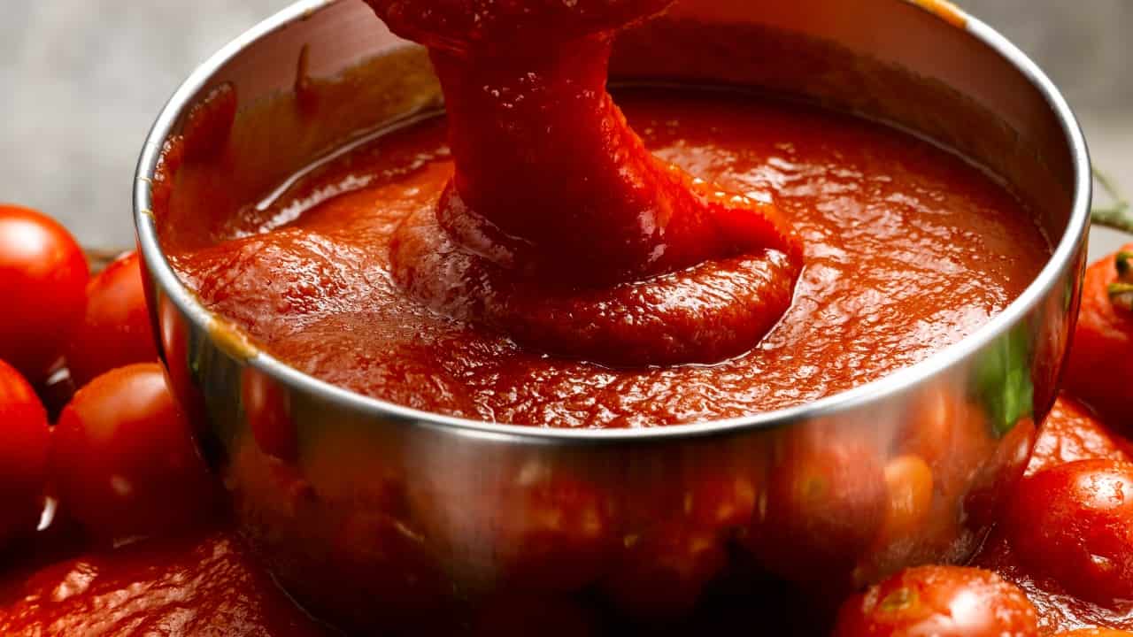 Salsa de tomate ácida