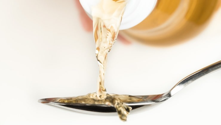 Vinagre blanco para platos oxidados