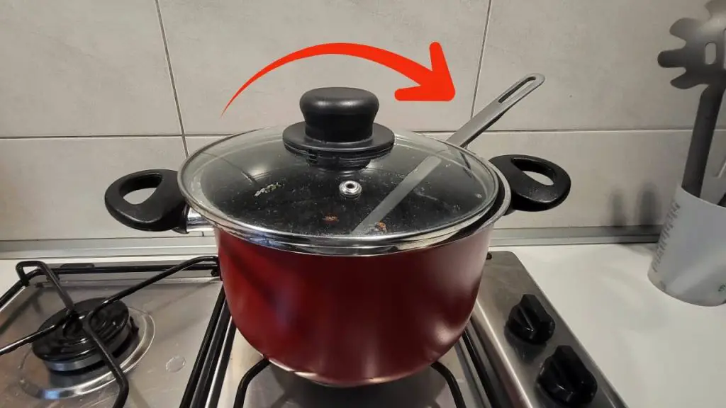 Nunca dejes el cucharón en la sartén: esto es lo que podría pasar – Mis Consejos Jardinería