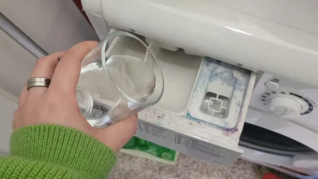 Paños, si añades este ingrediente en la lavadora la ropa se seca en 10 minutos – Mis Consejos Jardinería