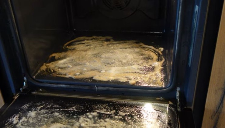 limpiar horno incrustado