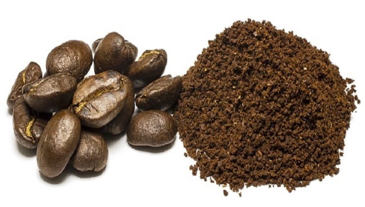 café en polvo y granos