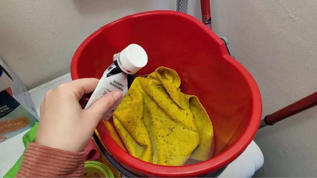 Ponga pasta de dientes en agua para limpiar los pisos, muchas amas de casa hacen esto – Mis Consejos Jardinería