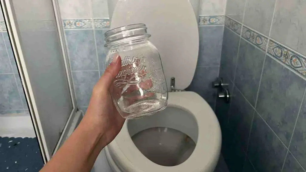 Malos olores en el baño, con el método del tarro eliminas el olor en un abrir y cerrar de ojos – Mis Consejos Jardinería