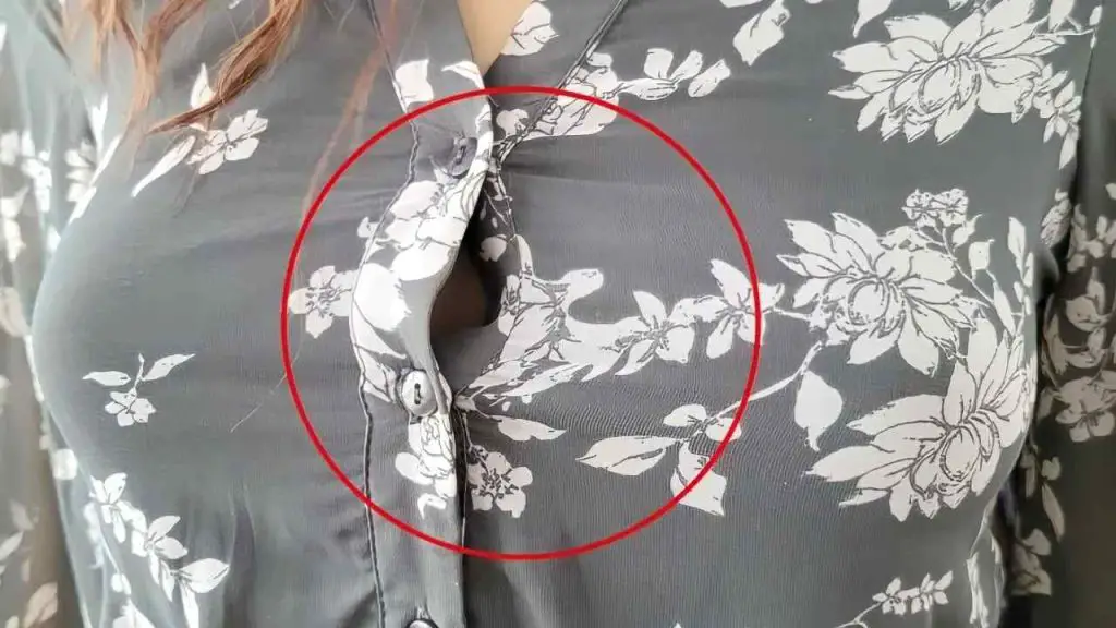 Blusa abierta en el pecho, 1 aguja es suficiente para solucionar este molesto problema – Mis Consejos Jardinería