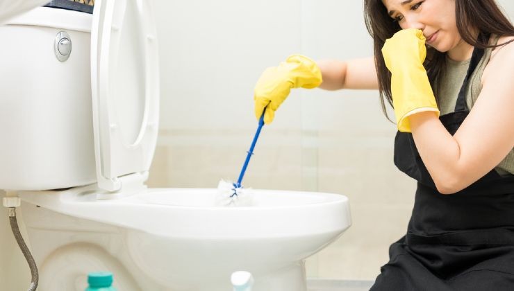 baño sucio