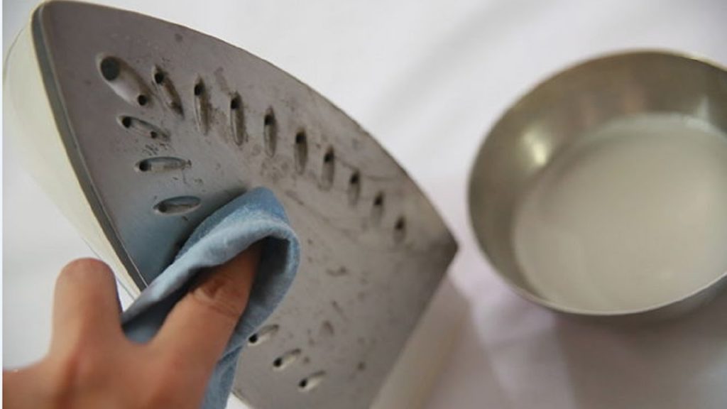 ¿Cómo quitar las marcas de quemaduras de hierro de la ropa? – Mis Consejos Jardinería
