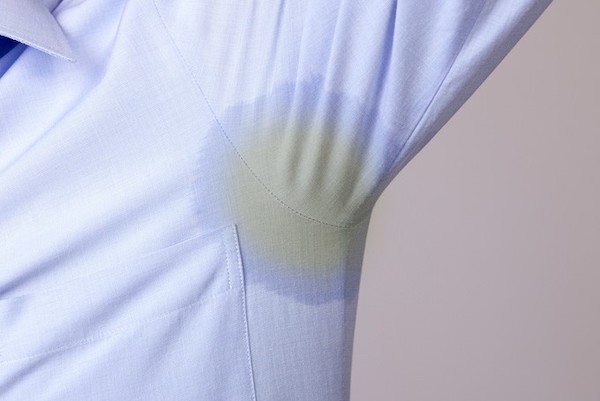No más manchas de sudor en la ropa: el remedio natural, rápido y muy sencillo – Mis Consejos Jardinería