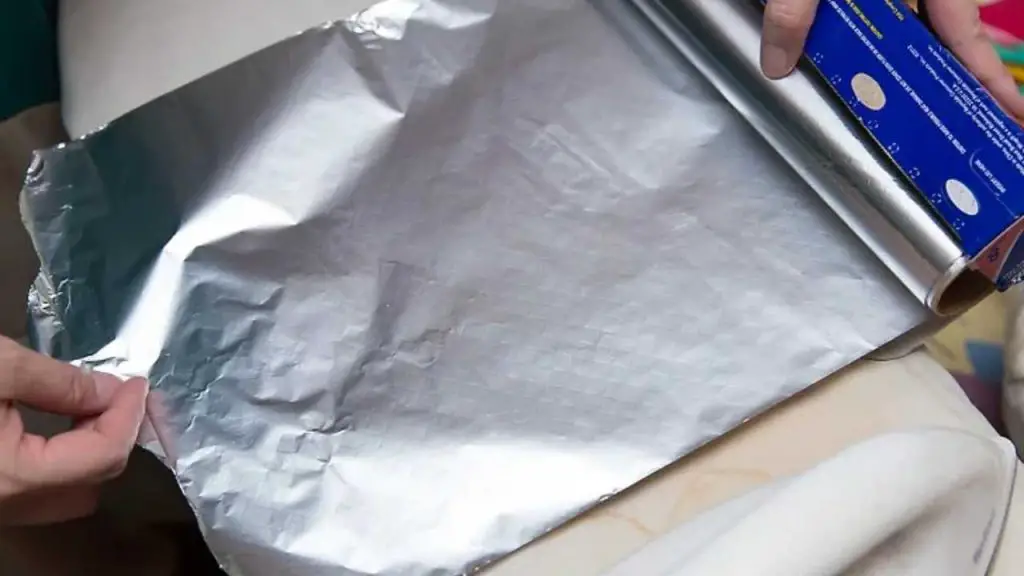 Papel de aluminio, ¿debo usar el lado mate o brillante? La mayoría están equivocados – Mis Consejos Jardinería