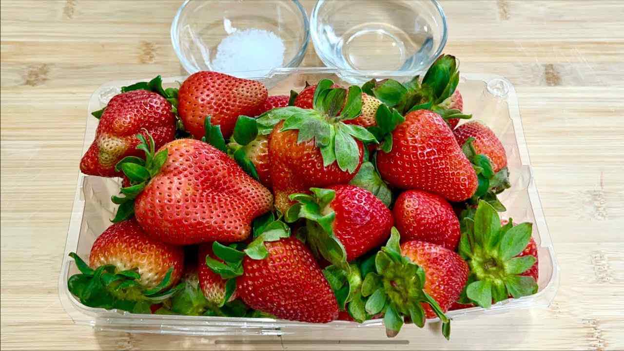 Fresas llenas de gérmenes