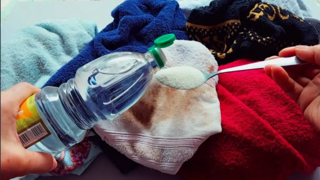 Manchas de grasa de la ropa, cómo quitarlas en 5 minutos sin usar la lavadora – Mis Consejos Jardinería