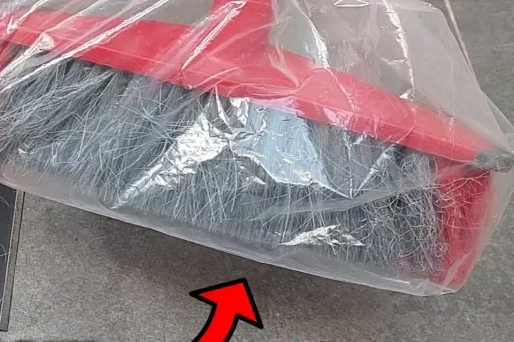 Mete la escoba en la bolsa: El truco para hacer brillar todo lo que te sorprenderá – Mis Consejos Jardinería