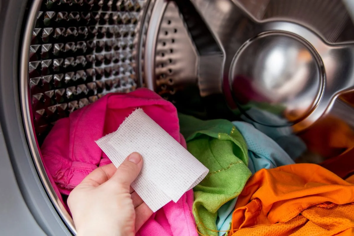 Sábanas que atrapan el color para la ropa: ¡prepáralas tú mismo, sin coste alguno!