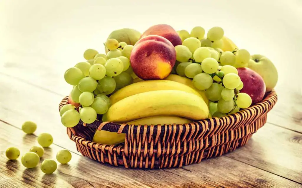 Si no quiere frutas rodeadas de moscas, haga lo siguiente: conduzca – Mis Consejos Jardinería