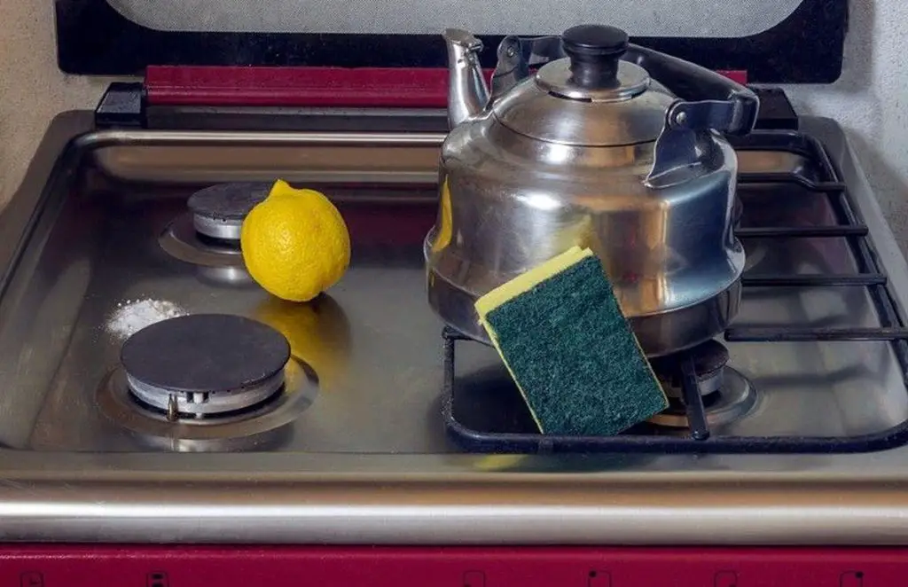Solo necesitas un limón para limpiar tu estufa de gas y dejarla como nueva – Mis Consejos Jardinería