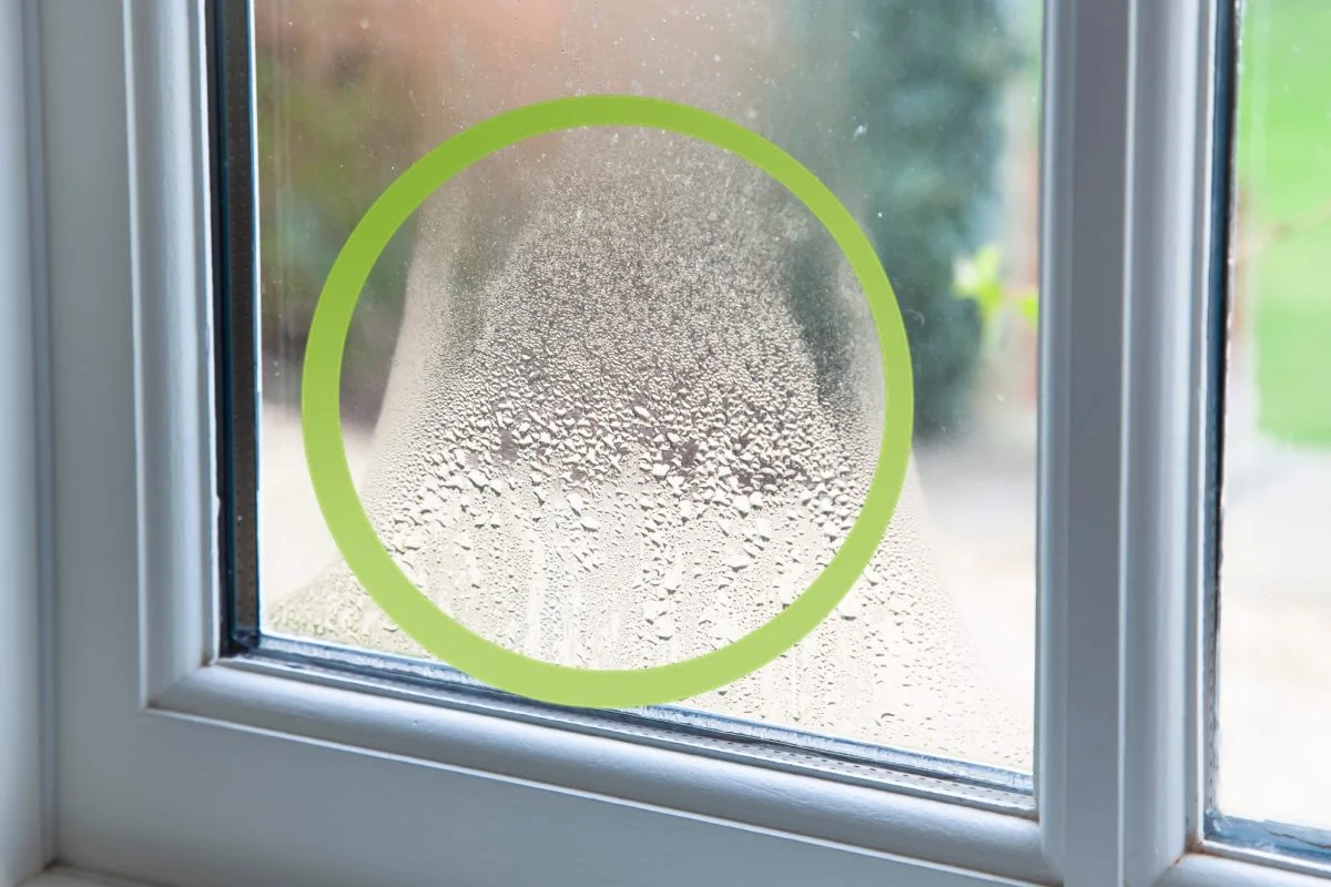 ¡Dile adiós a la condensación en vidrios y ventanas con estos trucos!