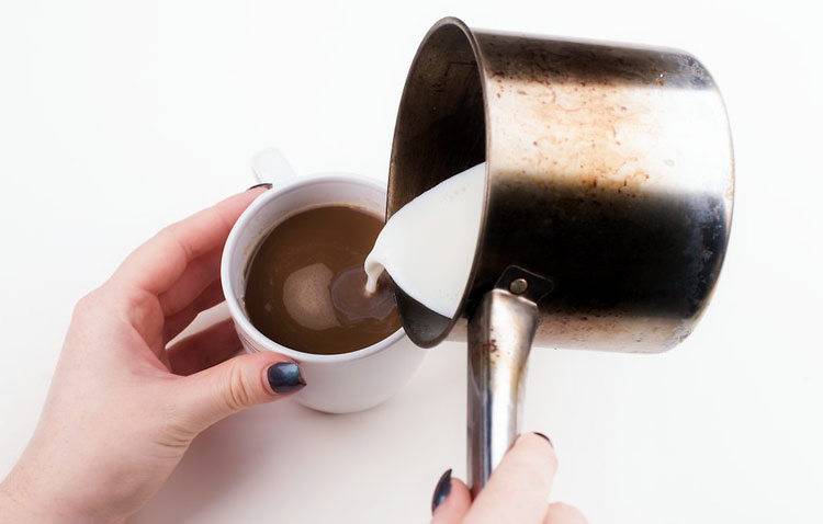 ¿Cómo preparar un delicioso capuchino en casa sin usar una máquina? – Mis Consejos Jardinería