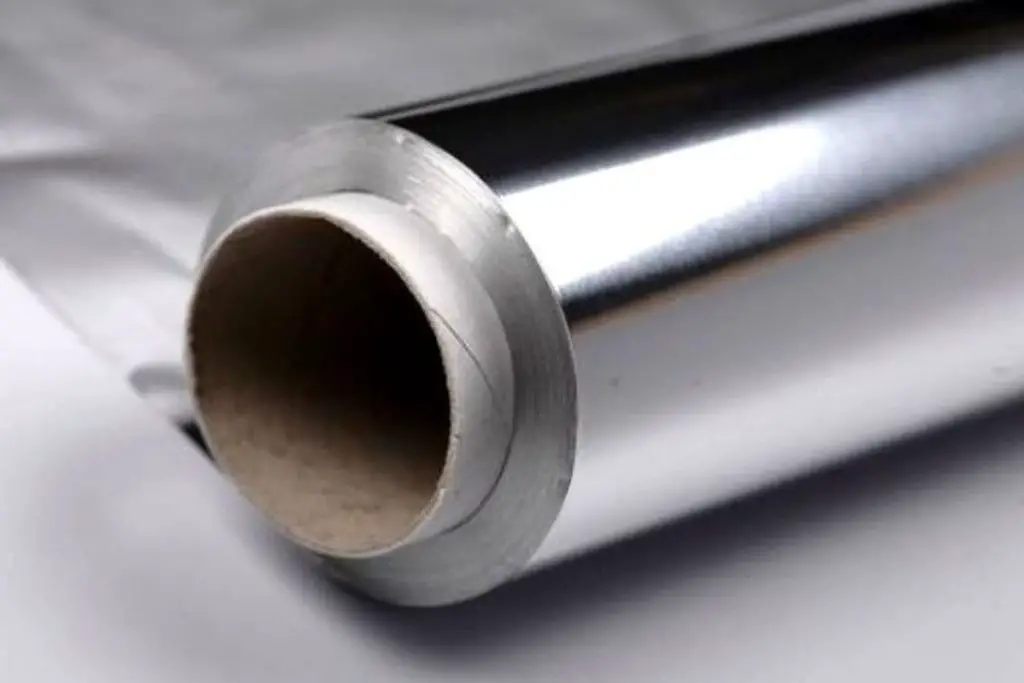 ¿El aluminio se usa en el lado brillante o en el lado opaco? nadie sabía – Mis Consejos Jardinería