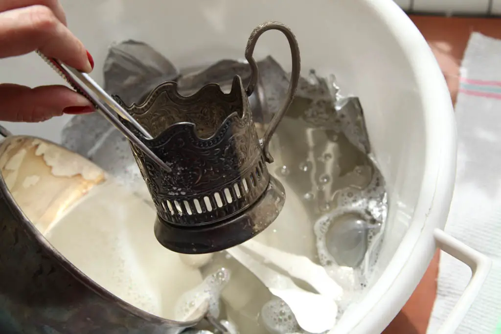 ¿Cómo limpiar la moka que no se ha usado durante mucho tiempo? ¡Así que está como nuevo otra vez! – Mis Consejos Jardinería