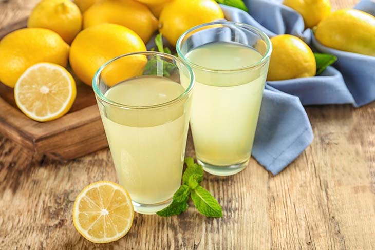 zumo de limón