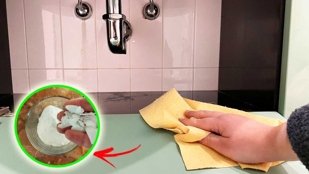 limpiar-gabinete-debajo-del-lavabo-baño